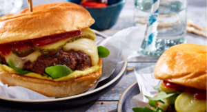 Cheeseburger mit Paprika