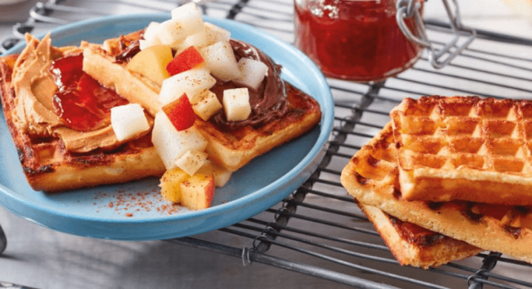 Gegrillte Waffeln mit Frucht-Topping