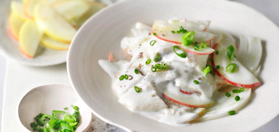 [Schnell &amp; einfach] Matjessalat mit Äpfeln und Meerrettichdressing ...