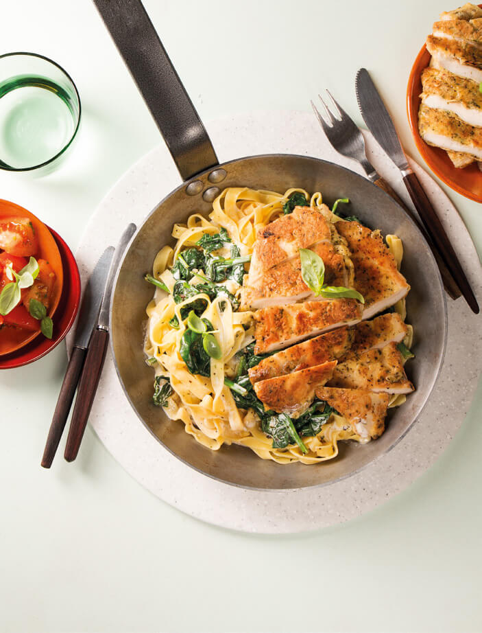 [Schnell &amp; einfach] Hähnchen-Piccata mit Spinatpasta und Tomaten ...